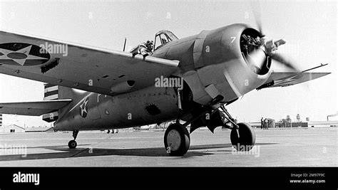 Grumman F4F Wildcat carrier fighter fighting Mitsubishi Zero over Pacific