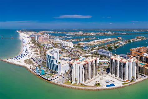 Guests lining up for boarding at Clearwater Beach Marina before a sold-out afternoon departure