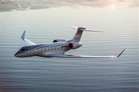 Gulfstream G650ER Kim Kardashian beige minimalist luxury jet interior