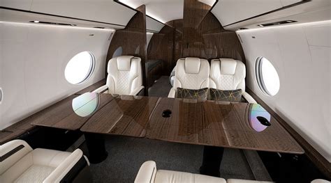 Gulfstream G700 cockpit with advanced avionics systems