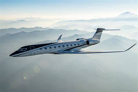 Gulfstream G700 flagship private jet with Pearl 700 engines
