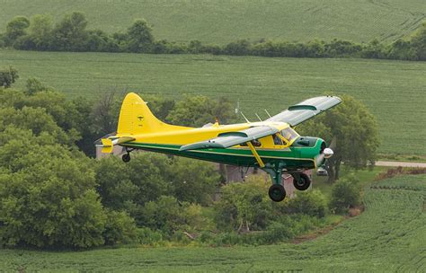 Harrison Ford flying De Havilland DHC-2 Beaver