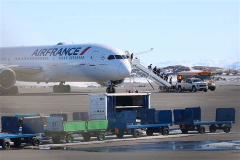 health officials inspecting diverted Air France aircraft in Montreal