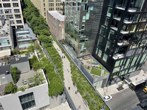High Line aerial garden walkway with city backdrop and public sculptures