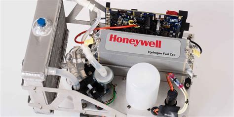 Honeywell hydrogen fuel cell prototype powering a UAS in test flight