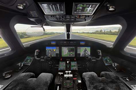 honeywell symmetry flight deck in gulfstream g600 with active sidestick controls