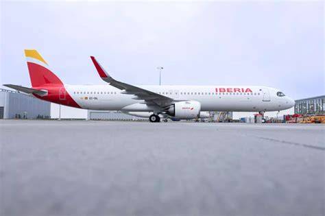 Iberia A321XLR Madrid Boston route winter daily service and summer A330 operations