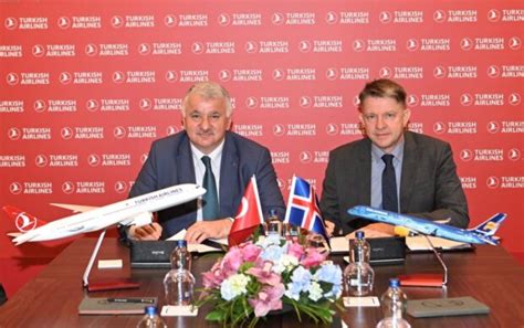 Icelandair CEO Bogi Nils Bogason discussing airline partnership
