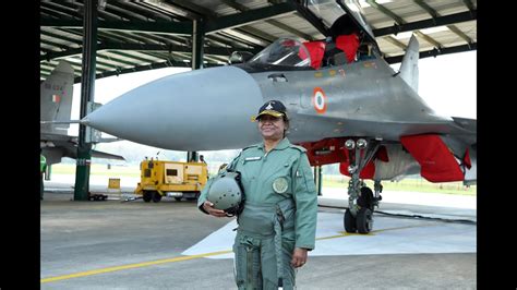 Indian Air Force Sukhoi Su-30MKI pilots during pre-flight inspection