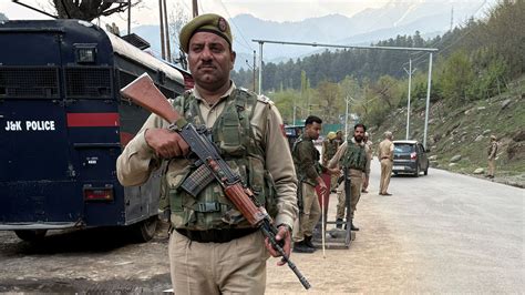 Indian and Pakistani soldiers on high alert at LoC in Kashmir