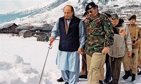 Indian and Pakistani troops near Kashmir border during heightened military activity