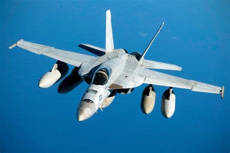 Indian and US defense officials discussing the F/A-18 Super Hornet deal