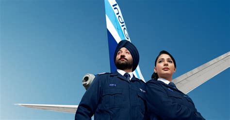 indigo pilot crew debrief after emergency landing mumbai july 2025