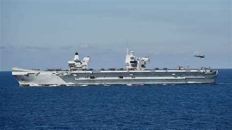 Italian F-35B landing on Cavour aircraft carrier