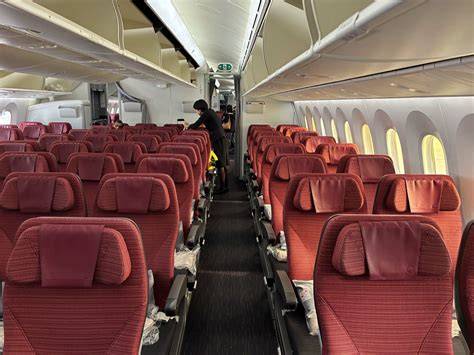 Japan Airlines Boeing 787 economy class eight abreast seating