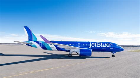 JetBlue Airbus A220 at Martha’s Vineyard Airport