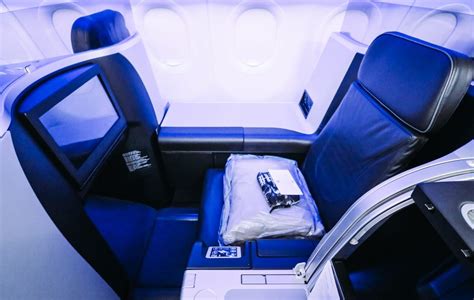 JetBlue Mint business class suite cabin