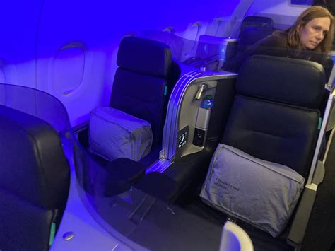 JetBlue Mint cabin service at Los Angeles International Airport