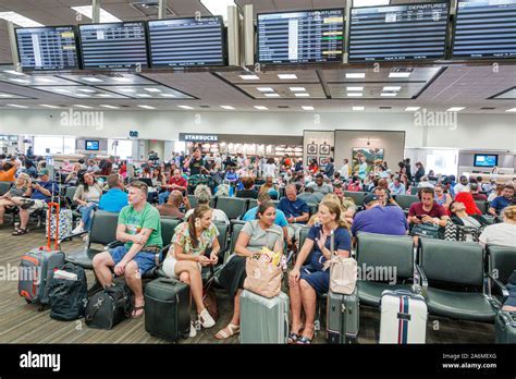 JetBlue passengers boarding at Fort Lauderdale-Hollywood International Airport