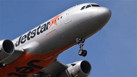 jetstar airways aircraft in australia continuing operations after jetstar asia closure