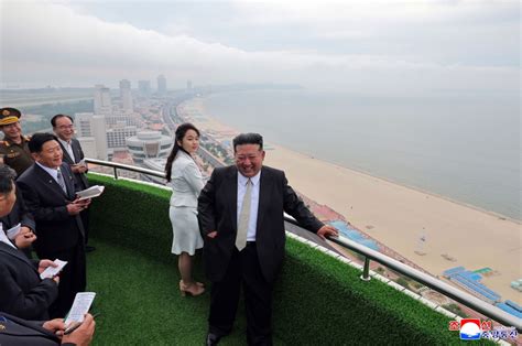 kim jong un kalma resort opening ceremony with russian officials