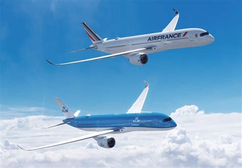 klm and air france aircraft at sfo gate to europe destinations