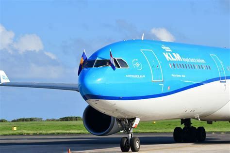klm boeing 787 at bridgetown barbados airport preparing for return to amsterdam