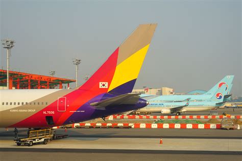 korean air a380 and asiana 747 at seoul incheon airport apron