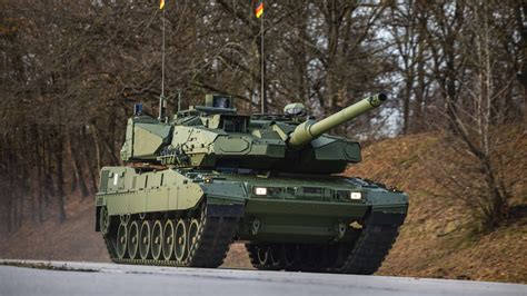 Leopard 2A8 showcased with enhanced armor modules and Rheinmetall digital fire-control system