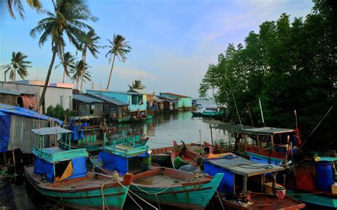 local market ham ninh village phu quoc island cultural tourism