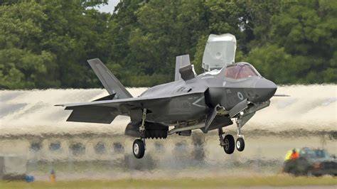 Lockheed Martin F-35 Lightning II stealth fighter sensor fusion helmet display United States