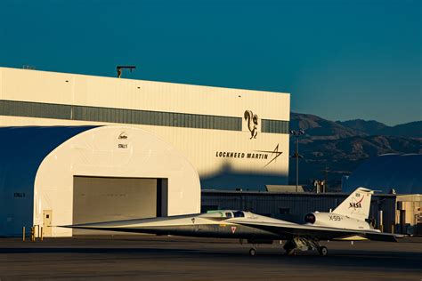 Lockheed Martin Skunk Works facility exterior with stealth aircraft imagery