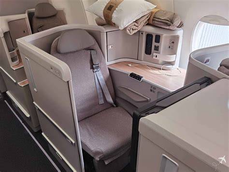 long haul business class lie flat seat overnight flight premium cabin