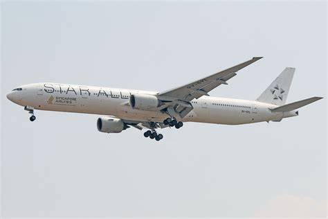 LOT Boeing 767-300ER in Star Alliance livery