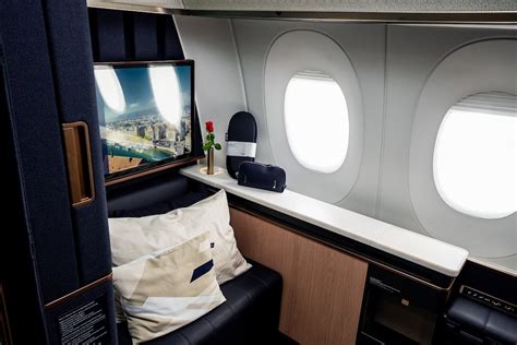 Lufthansa Allegris First Class four-wall suite dining table for two Airbus A350