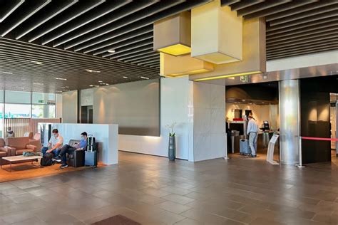 lufthansa first class terminal frankfurt luxury travel