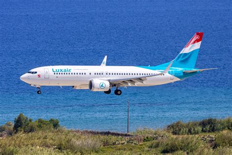 Luxair flights to Greece Patras Zakynthos Boeing 737 Mediterranean route
