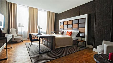 luxurious suite inside Hotel Bristol Tradition & Luxury in Rzeszow