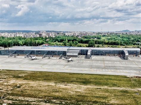 Lviv Danylo Halytskyi Airport preparing passenger terminal for spring reopening
