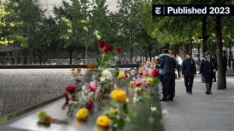 Memorial ceremony at Paraná State University honoring crash victims