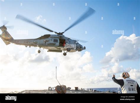 MH-60R Seahawk landing on Kimon-class frigate deck