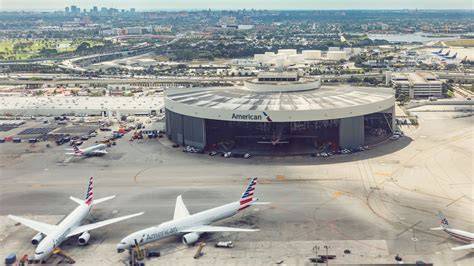 Miami International Airport American Airlines international flights