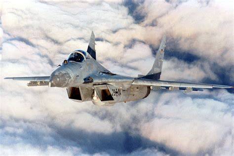 Mikoyan MiG-29 Fulcrum fighter aircraft in flight