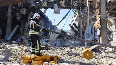 Missile impact damage on Odesa Airport’s main runway following April 2022 Russian strike