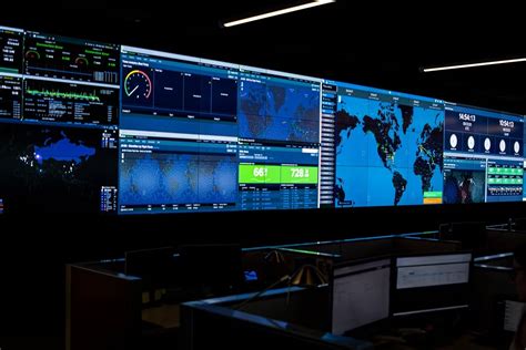 modern FAA NextGen satellite-based air traffic management visualization