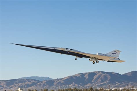 NASA community overflight study supersonic noise testing