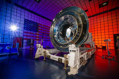 NASA Glenn Research Center engineers testing GRX-810 structural modules