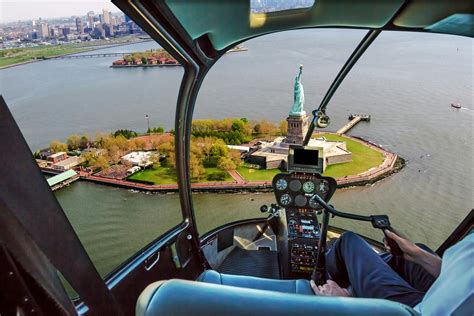 New York Deluxe Manhattan Helicopter Tours