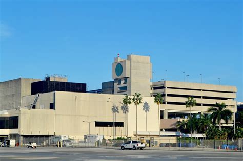 Palm Beach International Airport exterior and terminal entrance
