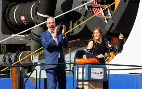Pieter van Oord speaking on Schiphol’s transformation goals